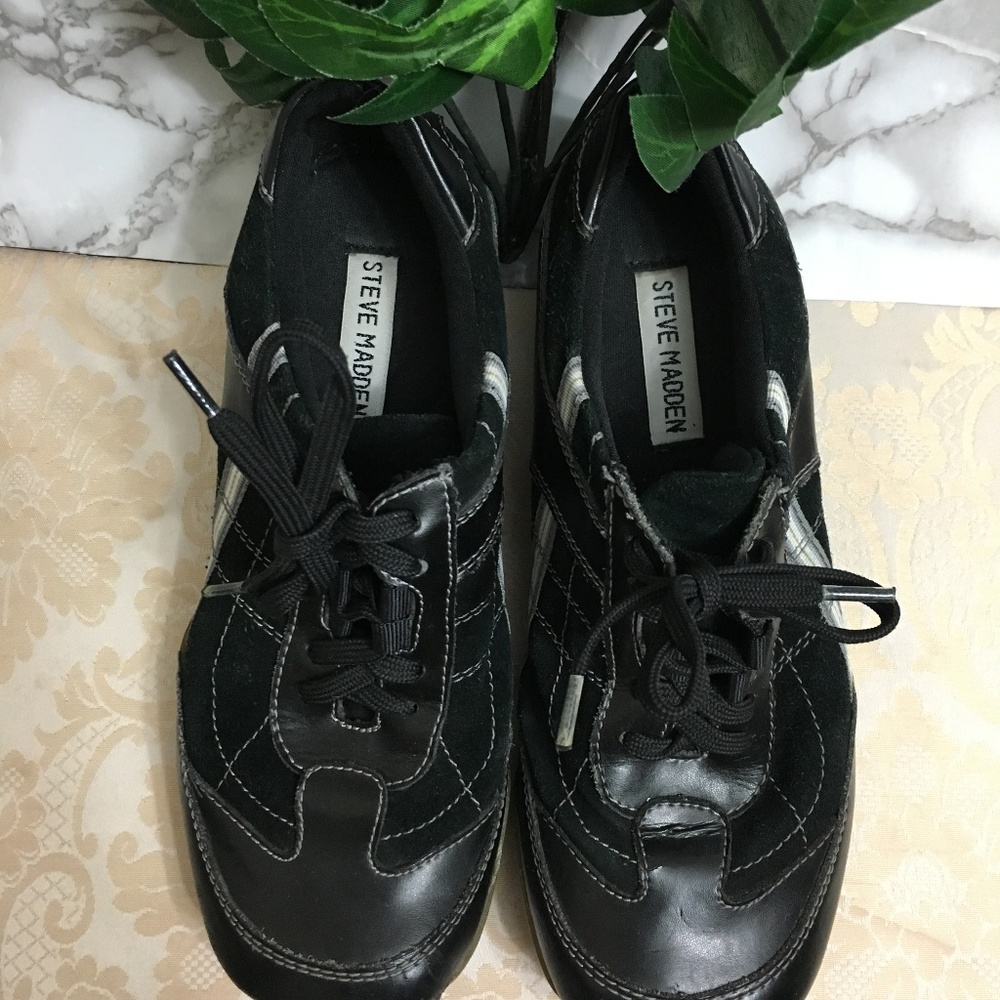 Steven Madden All-Black Sneakers